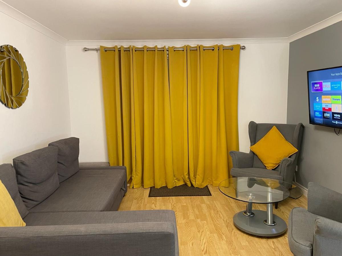 Villa Cozy Nights Svp Detached House Glasgow Esterno foto